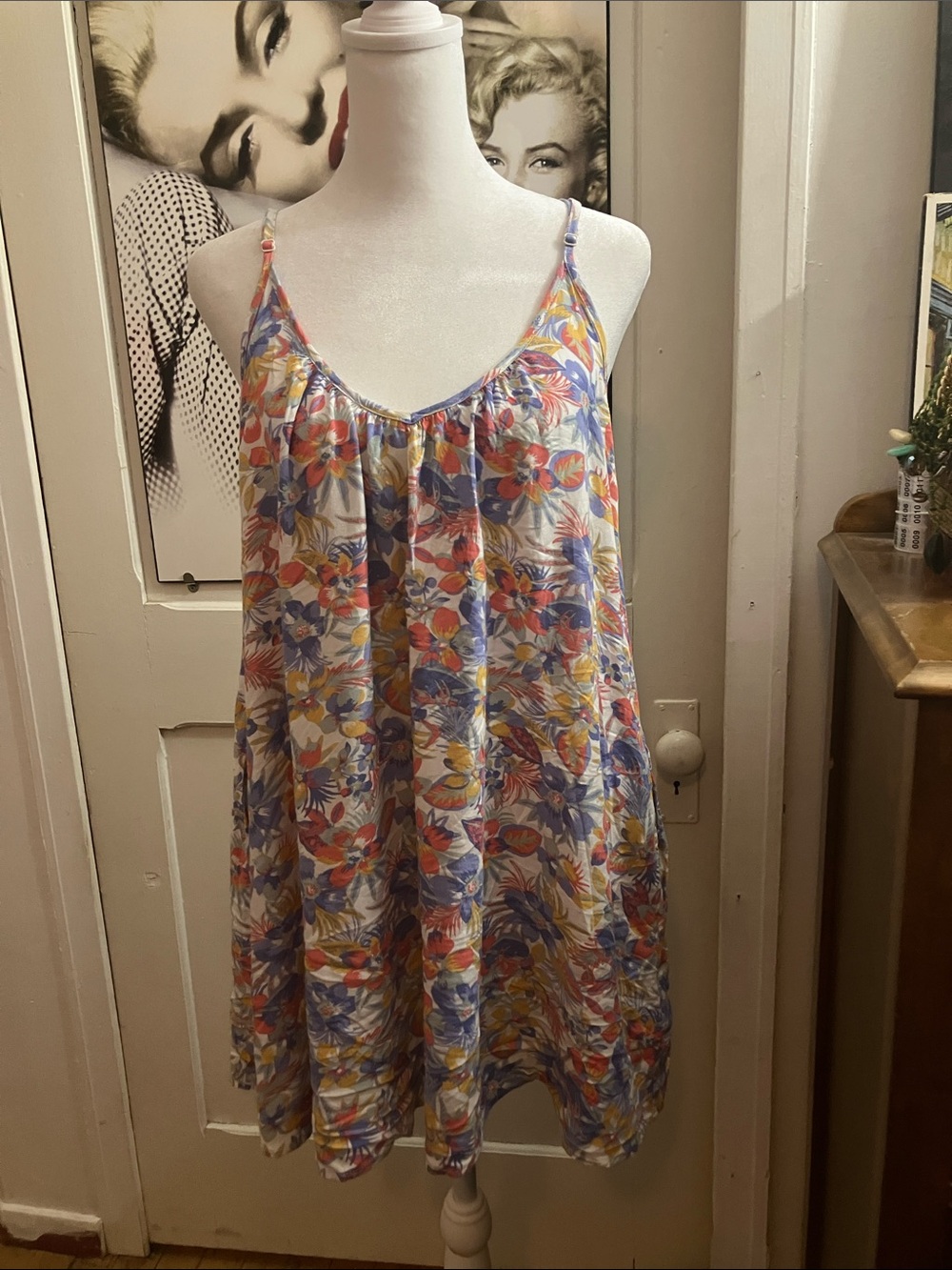 Salty Crew Multicolor Floral Spaghetti-Strap Swing Camisole Dress medium